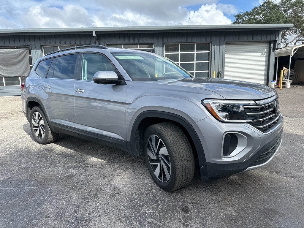 Thumbnail: 2025 Volkswagen Atlas - 3