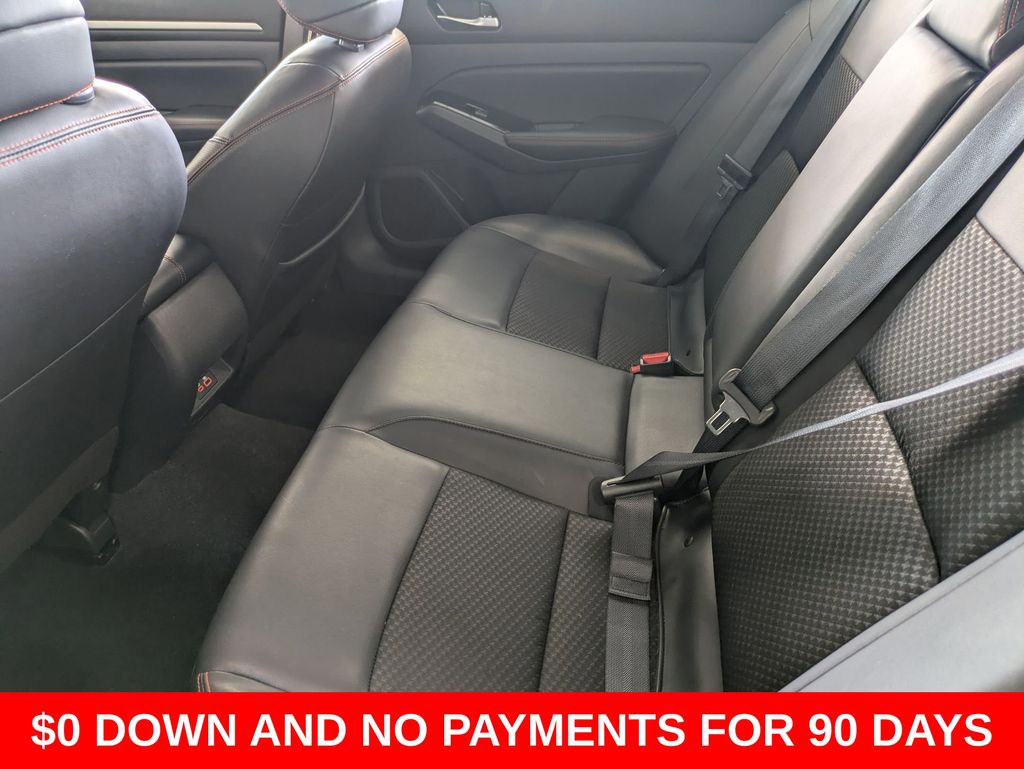 2025 Nissan Altima SR - Photo 27