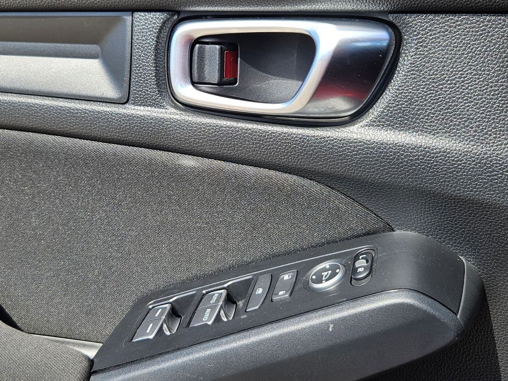 2025 Honda Civic Sport - Photo 13