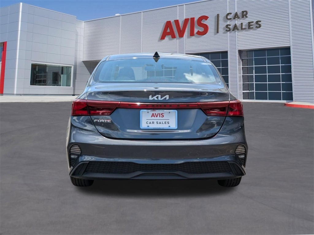 Thumbnail: 2024 Kia Forte - 7