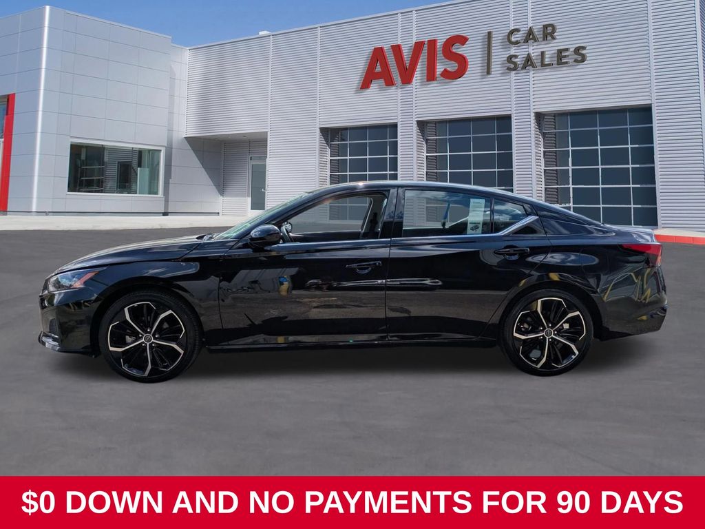 Thumbnail: 2025 Nissan Altima - 10