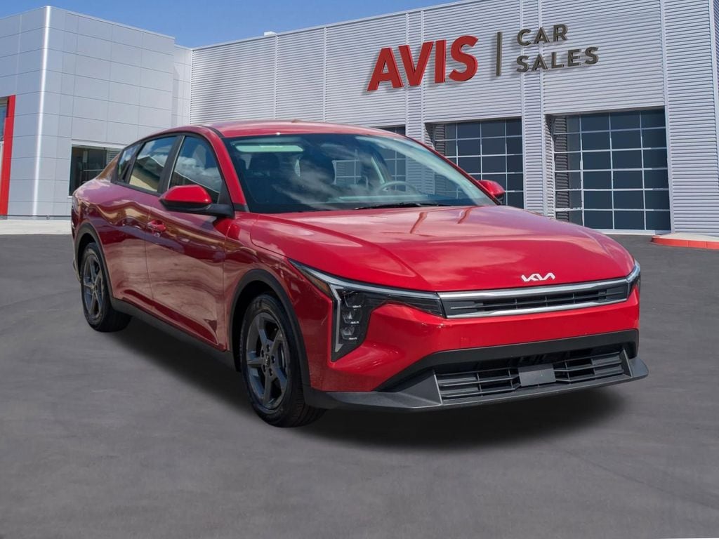 Thumbnail: 2025 Kia K4 - 3