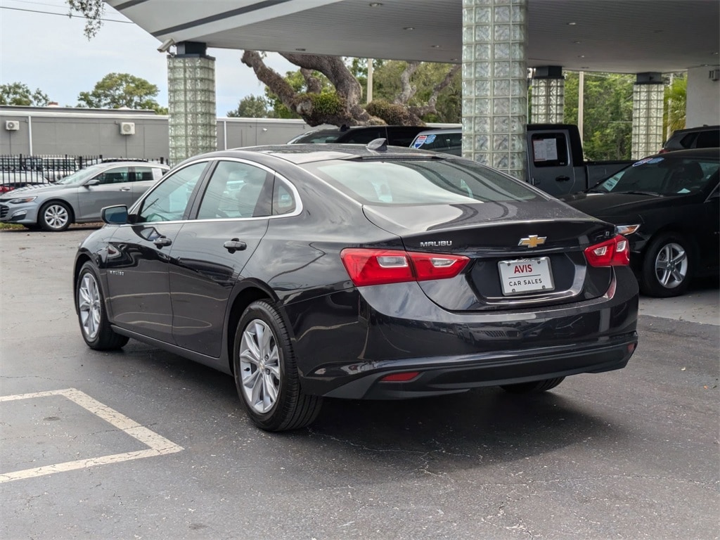 Thumbnail: 2023 Chevrolet Malibu - 7