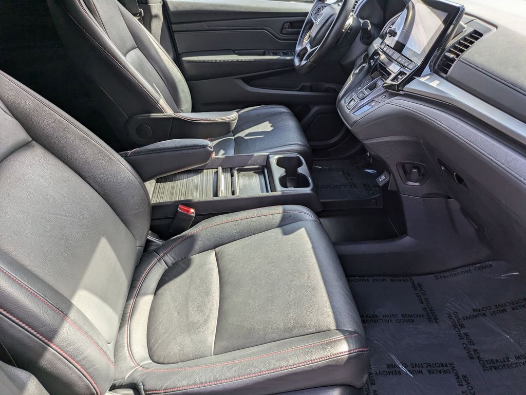2024 Honda Odyssey SPORT - Photo 29