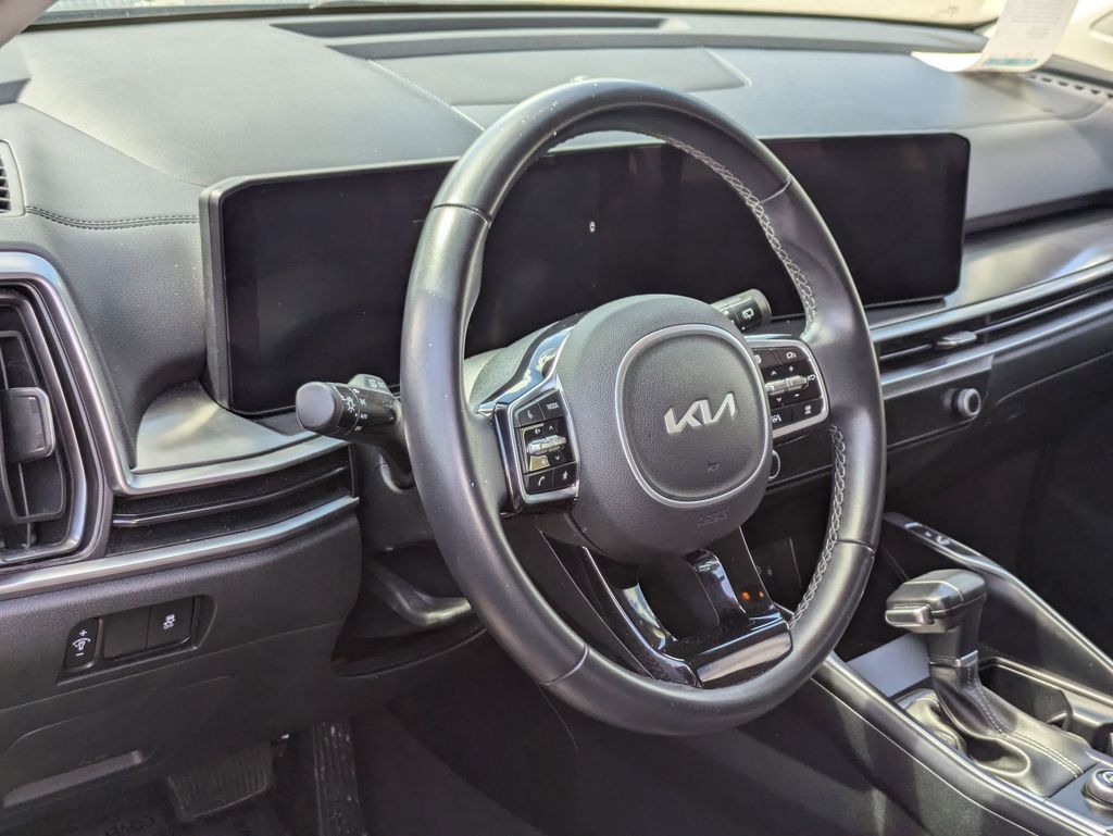 Thumbnail: 2024 Kia Sorento - 14