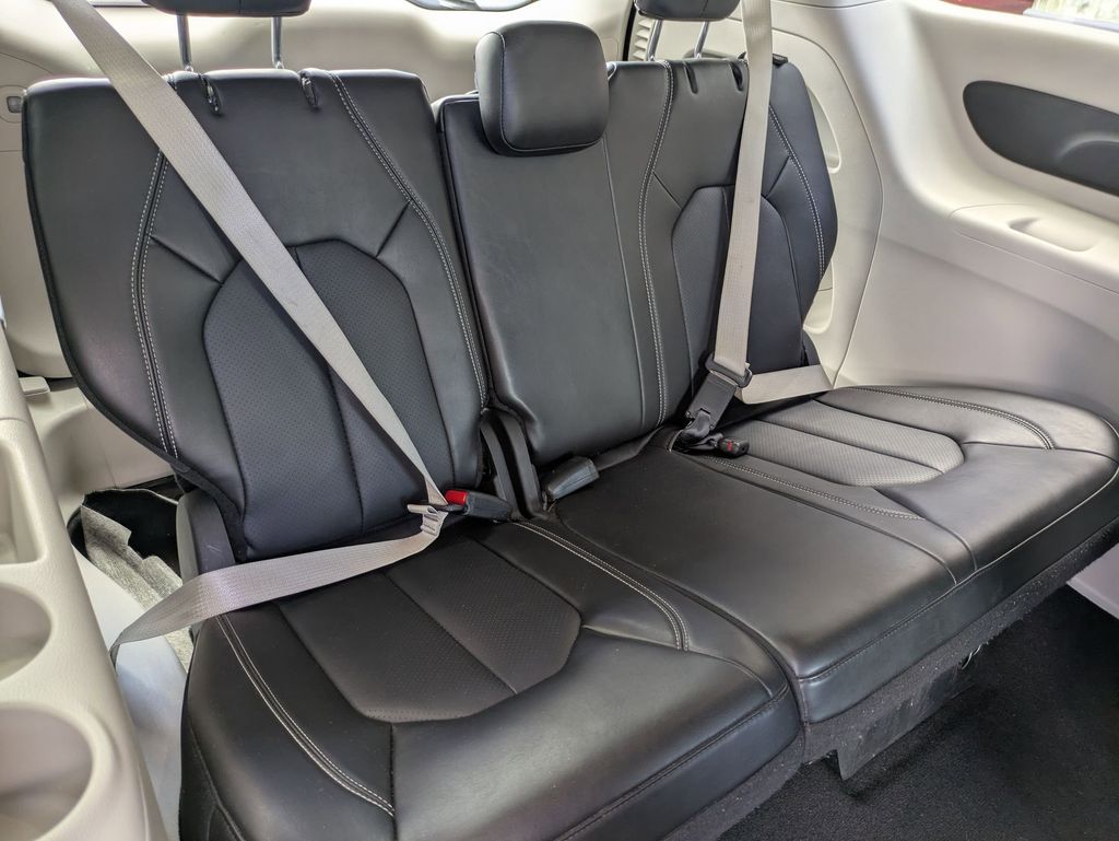 Thumbnail: 2024 Chrysler Pacifica - 27