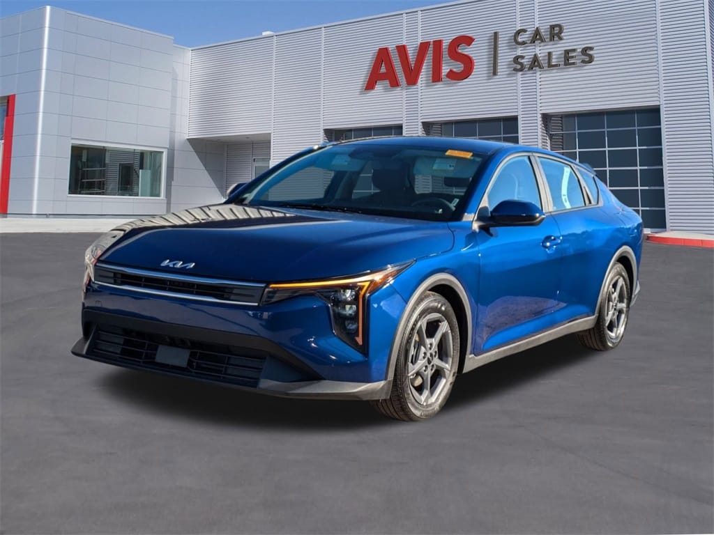 2025 Kia K4 LXS