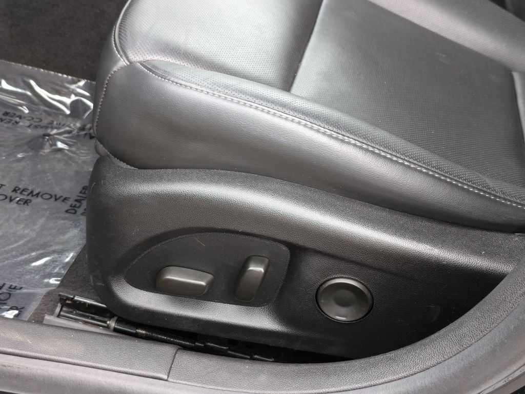 Thumbnail: 2024 Cadillac CT5 - 15