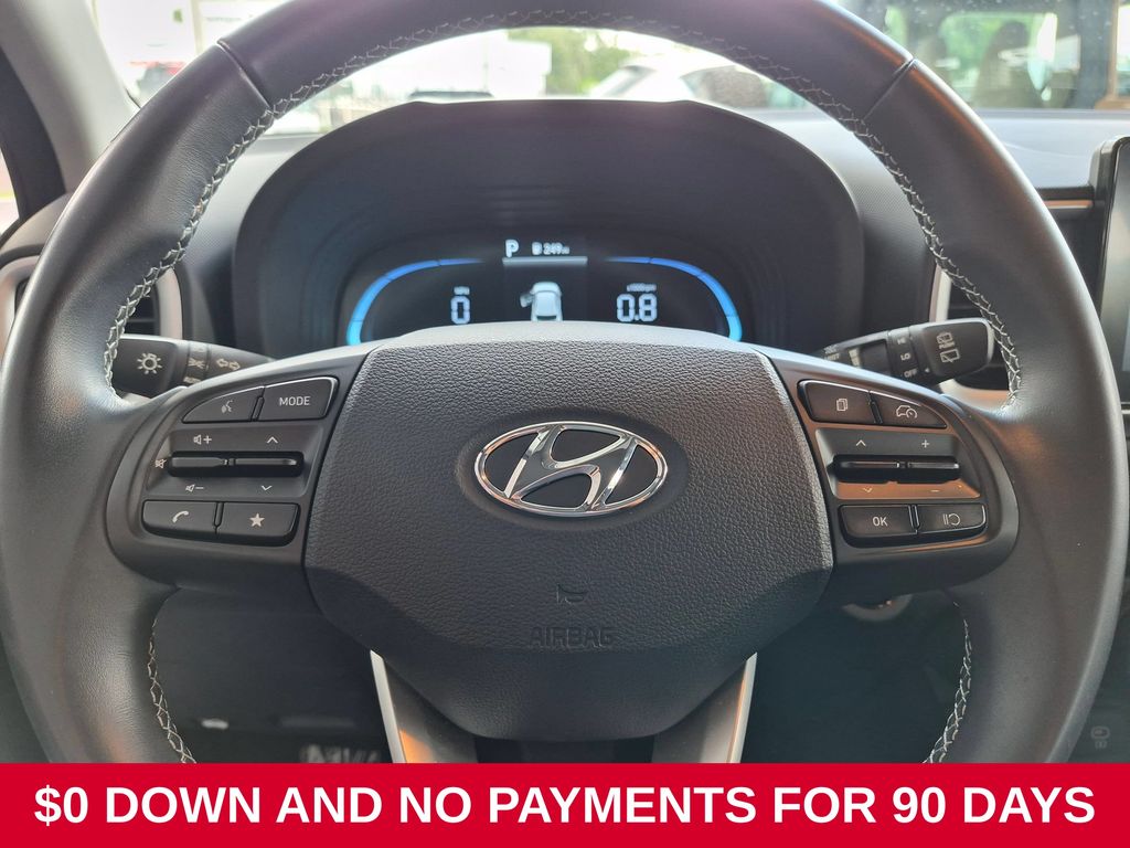Thumbnail: 2025 Hyundai Venue - 21