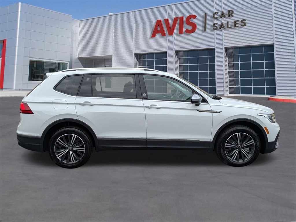 Thumbnail: 2024 Volkswagen Tiguan - 5