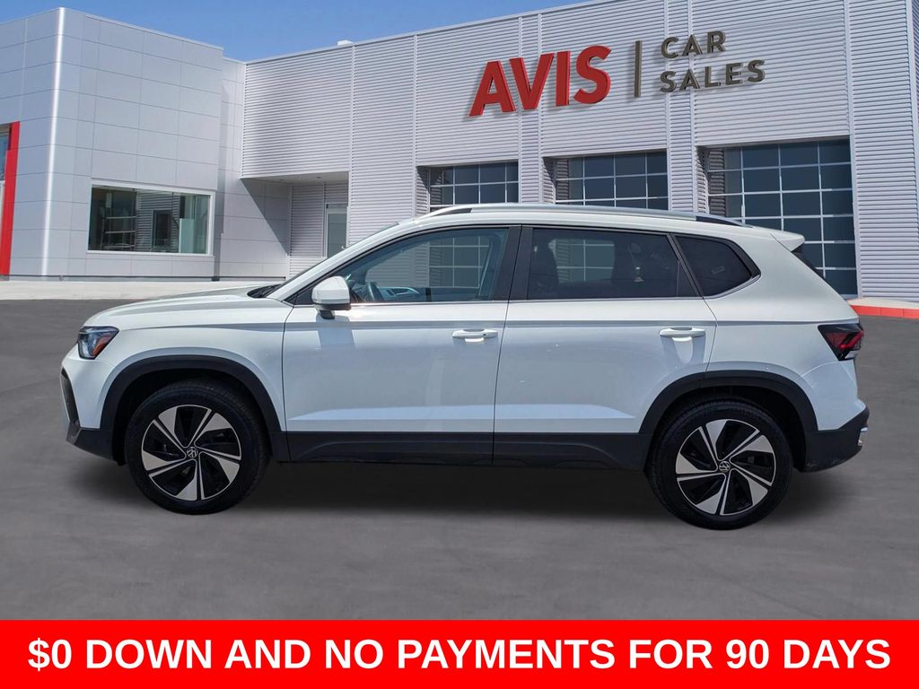 Thumbnail: 2025 Volkswagen Taos - 10