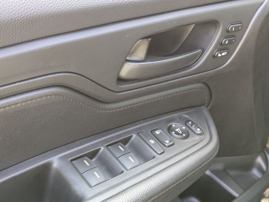 2024 Honda Odyssey SPORT - Photo 13