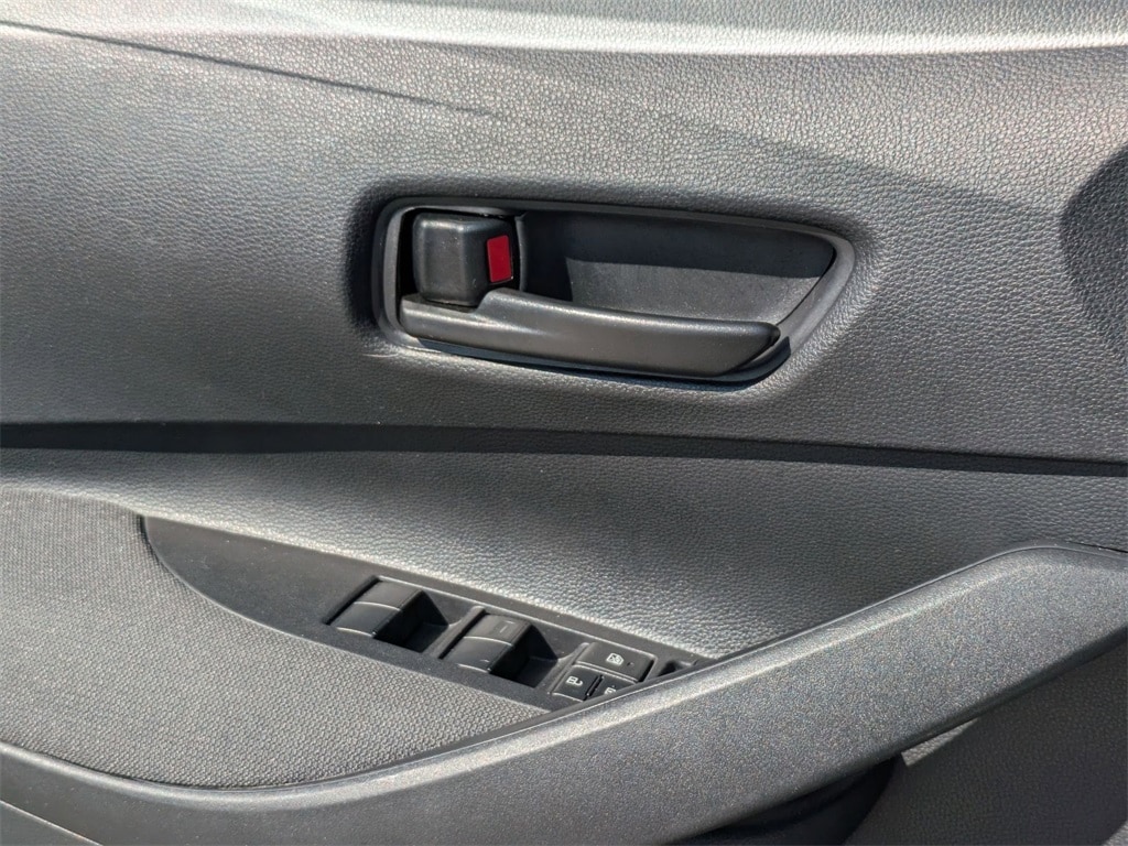 Thumbnail: 2025 Toyota Corolla - 13