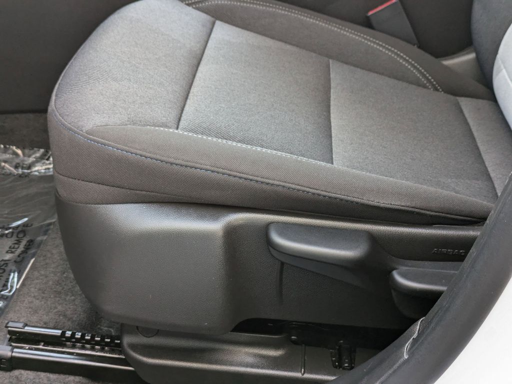 2025 Chevrolet Trax LS - Photo 15