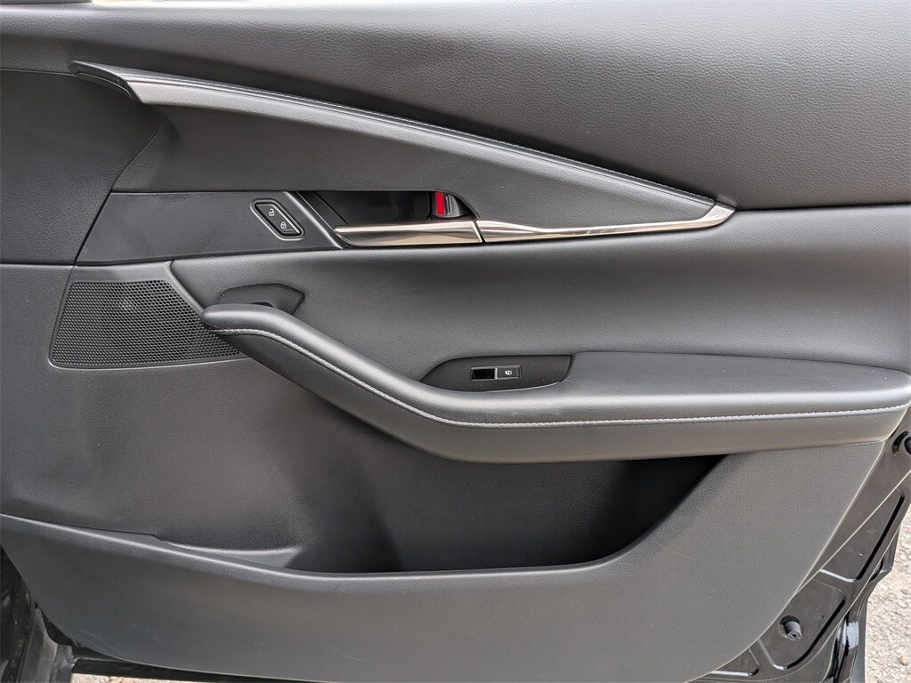 Thumbnail: 2025 Mazda CX-30 - 33