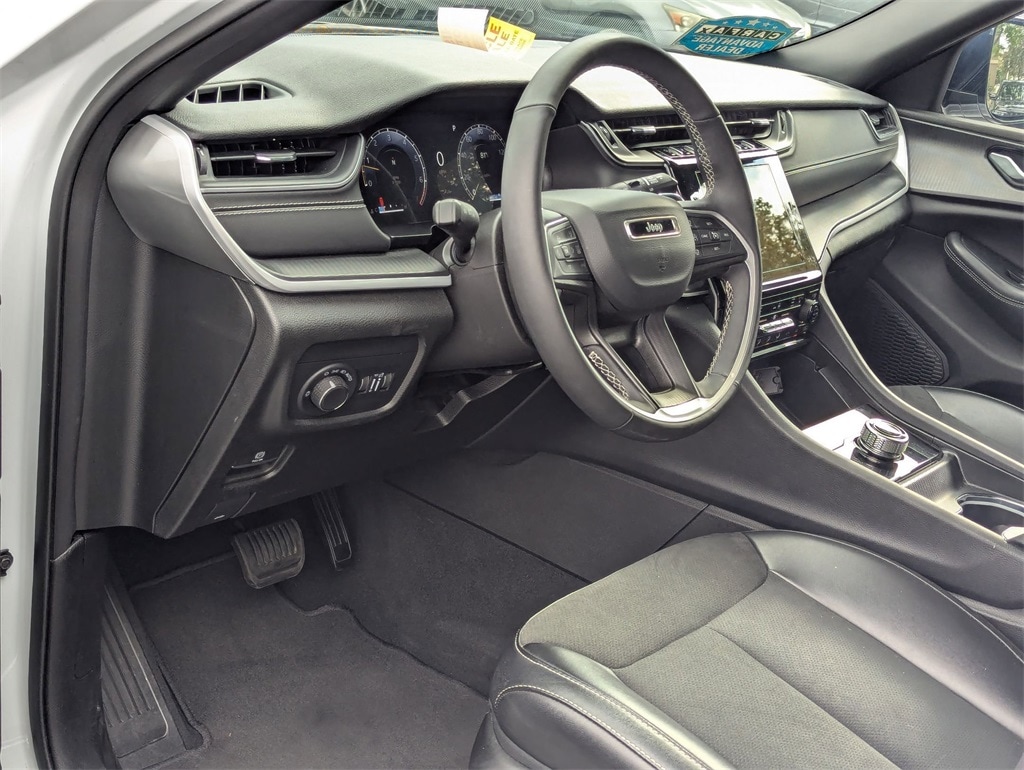 Thumbnail: 2024 Jeep Grand Cherokee L - 14