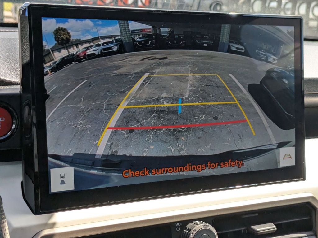 Thumbnail: 2024 Toyota Tacoma - 18