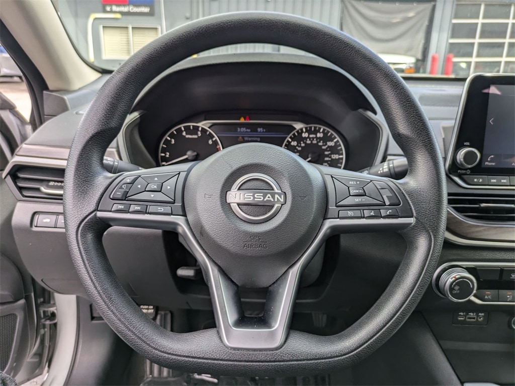 Thumbnail: 2024 Nissan Altima - 18