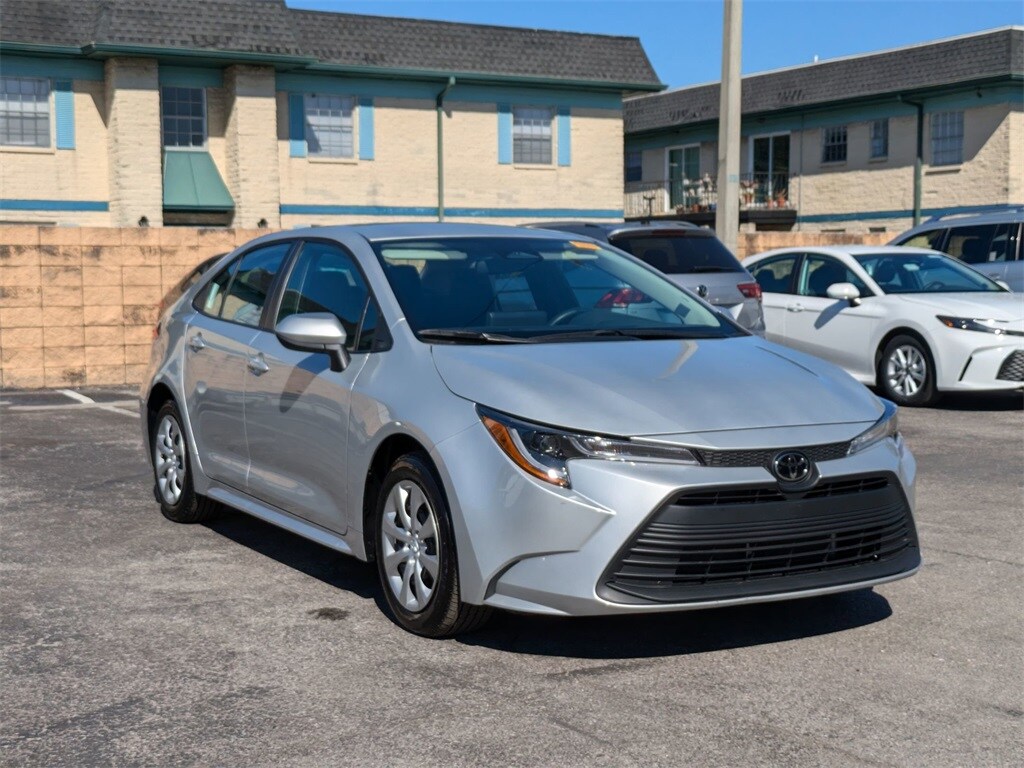 Certified 2025 Toyota Corolla LE Sedan
