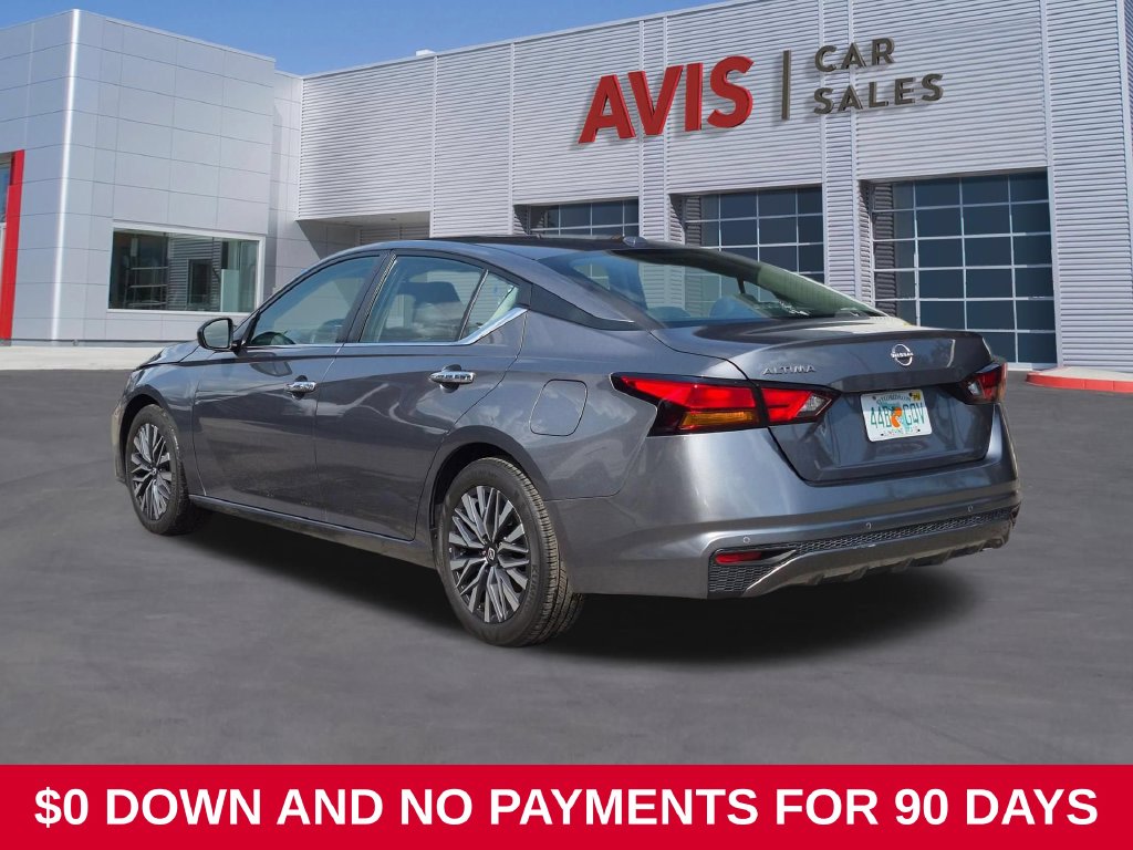 2025 Nissan Altima SV - Photo 9
