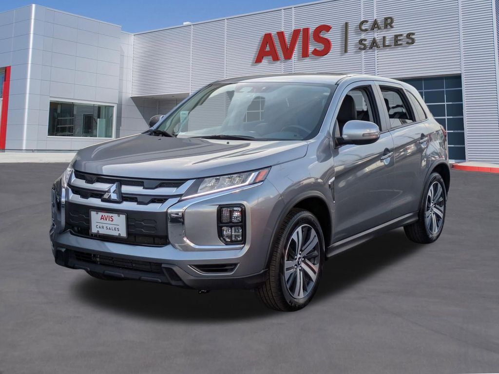 2025 Mitsubishi Outlander Sport 2.0 SE AWC CVT's photo