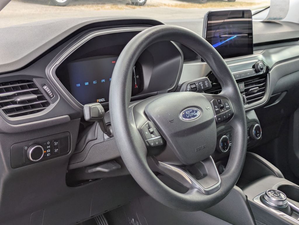 Thumbnail: 2025 Ford Escape - 14