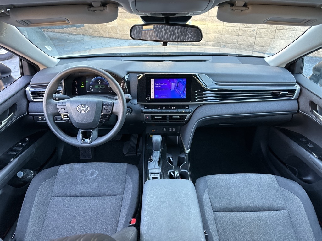 Thumbnail: 2025 Toyota Camry - 15