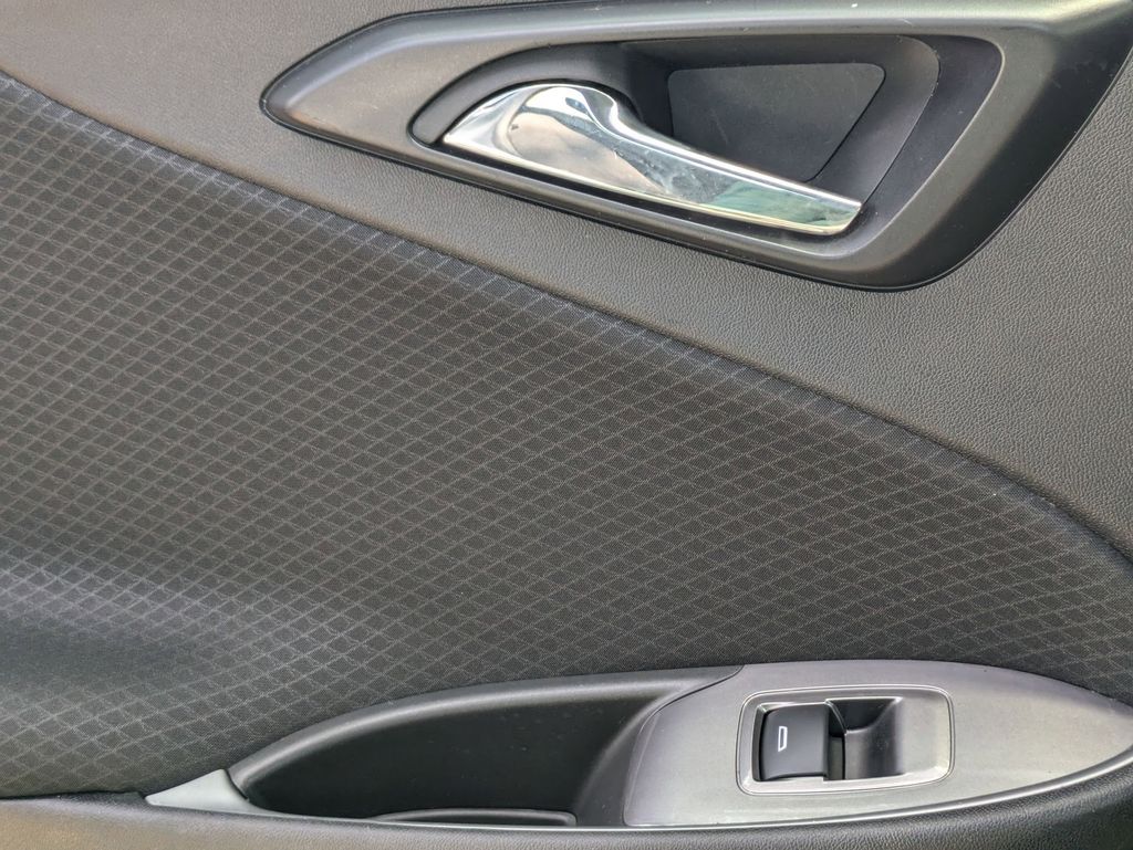 Thumbnail: 2024 Chevrolet Malibu - 26