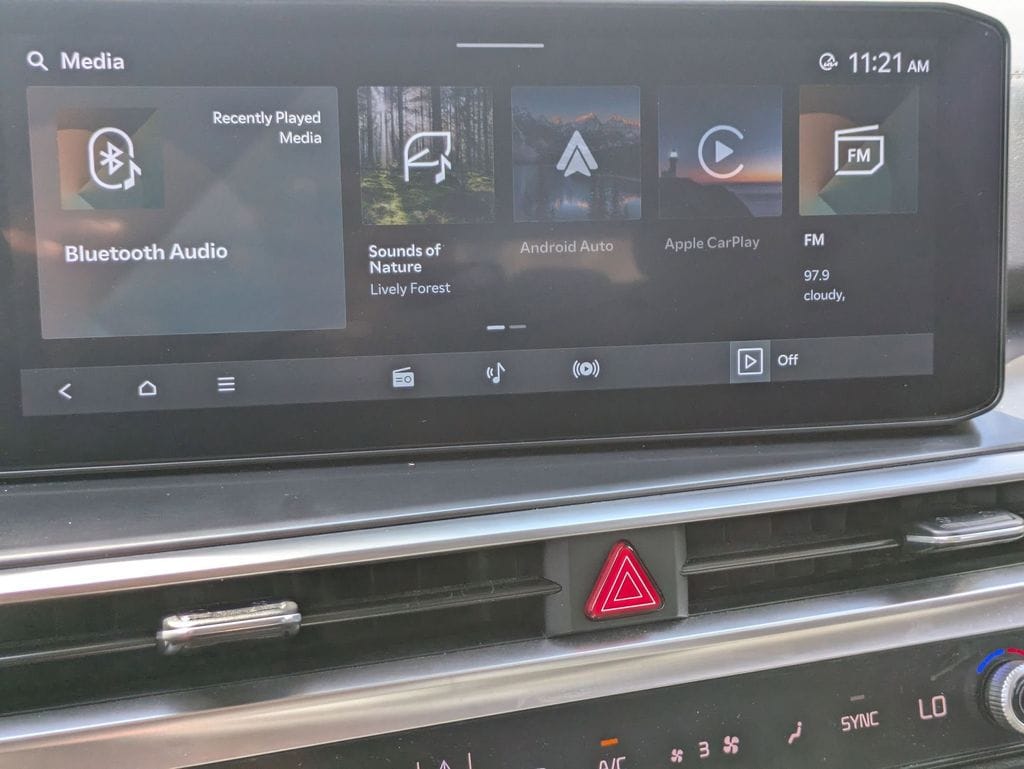 Thumbnail: 2024 Kia Sorento - 18