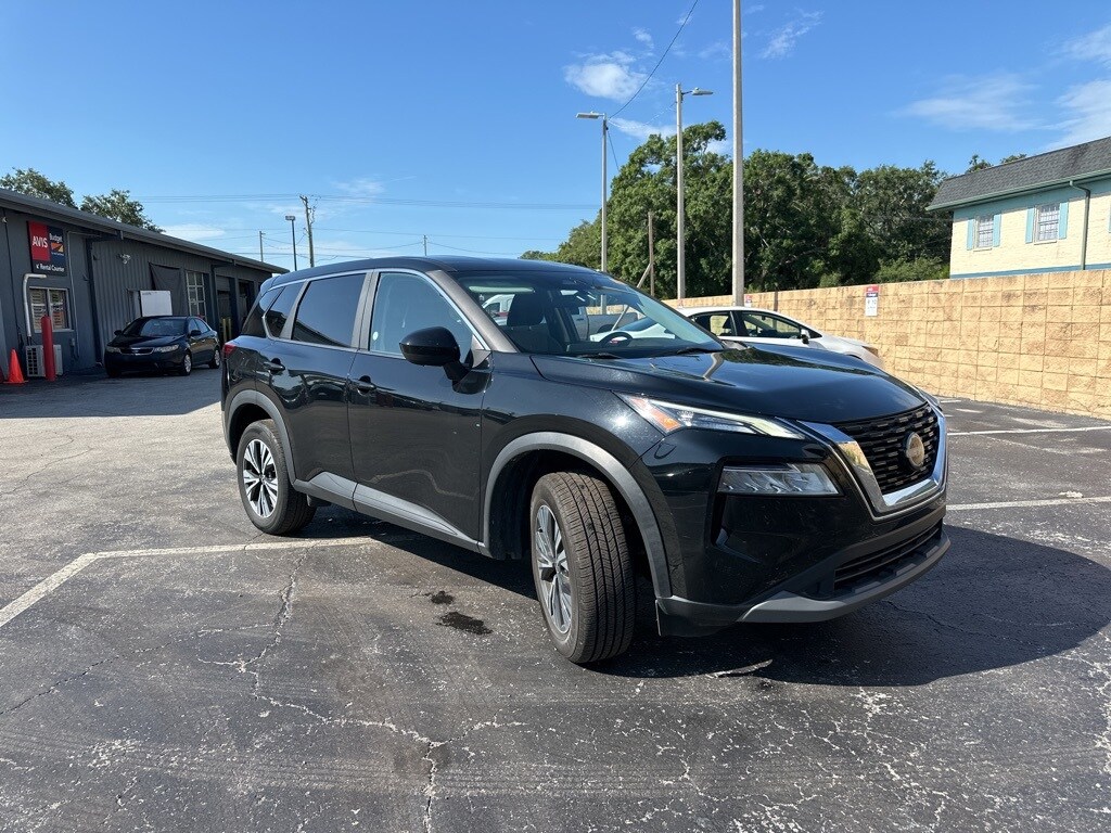 Thumbnail: 2023 Nissan Rogue - 3