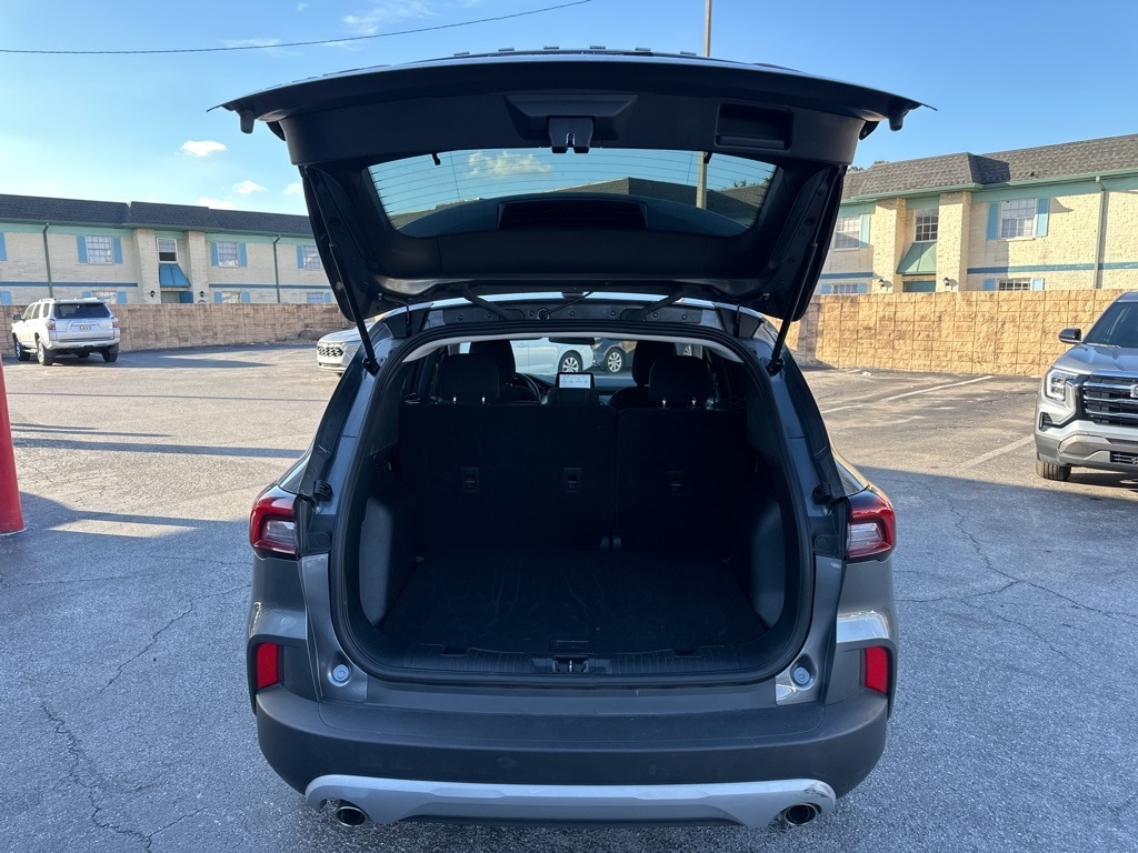 Thumbnail: 2025 Ford Escape - 12