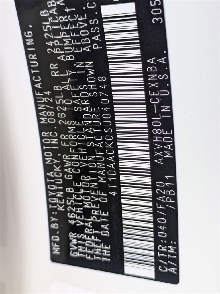 Thumbnail: 2025 Toyota Camry - 35