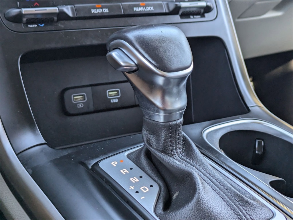 Thumbnail: 2024 Kia Carnival - 22