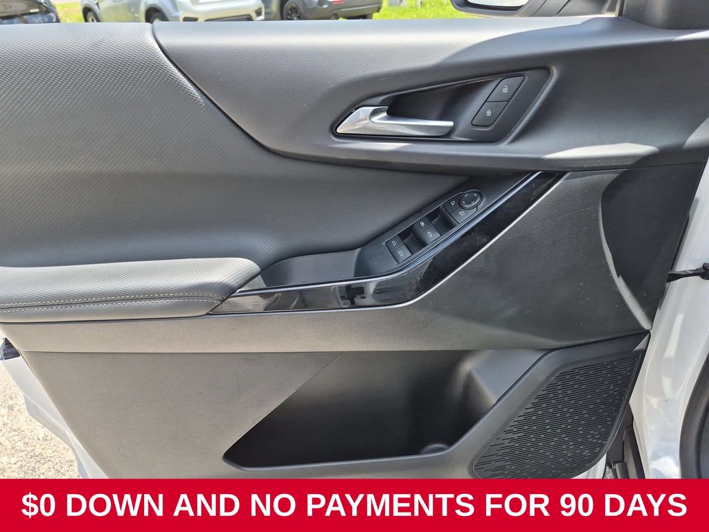 2025 Chevrolet Equinox LT - Photo 11