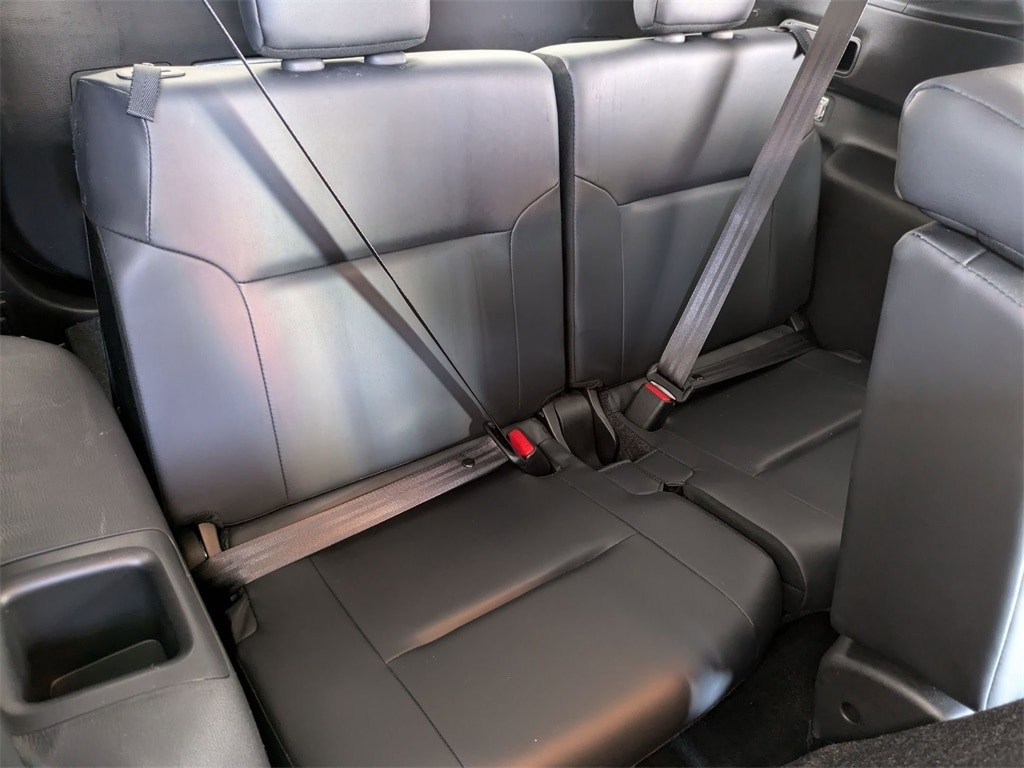 Thumbnail: 2024 Mitsubishi Outlander - 30