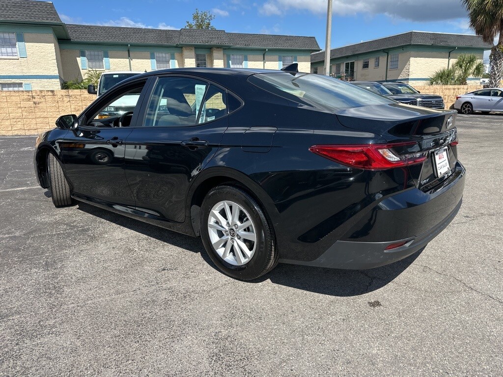 Thumbnail: 2025 Toyota Camry - 7
