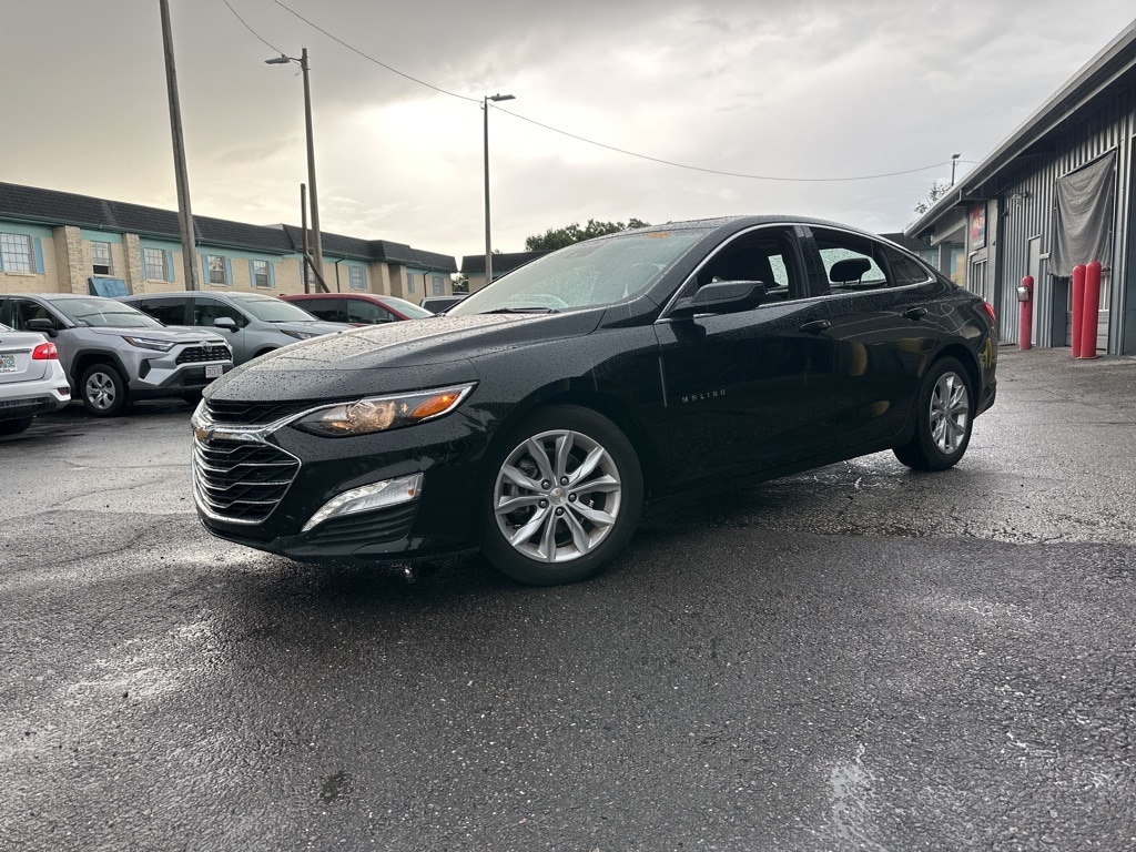 2024 Chevrolet Malibu LT Hero Image