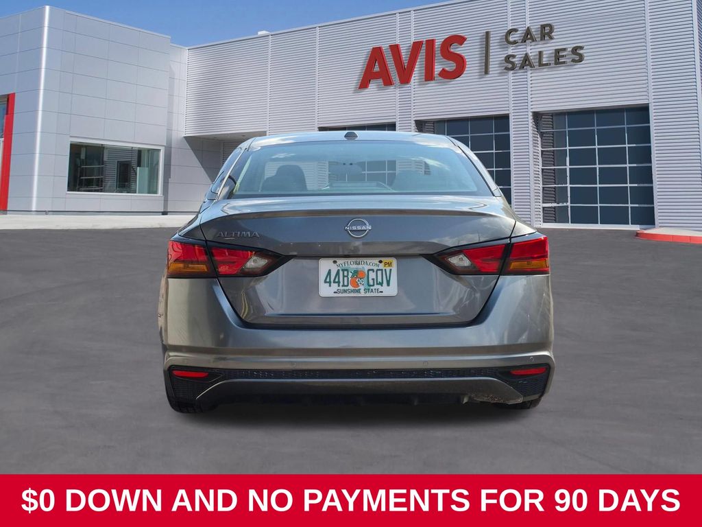 2025 Nissan Altima SV - Photo 7