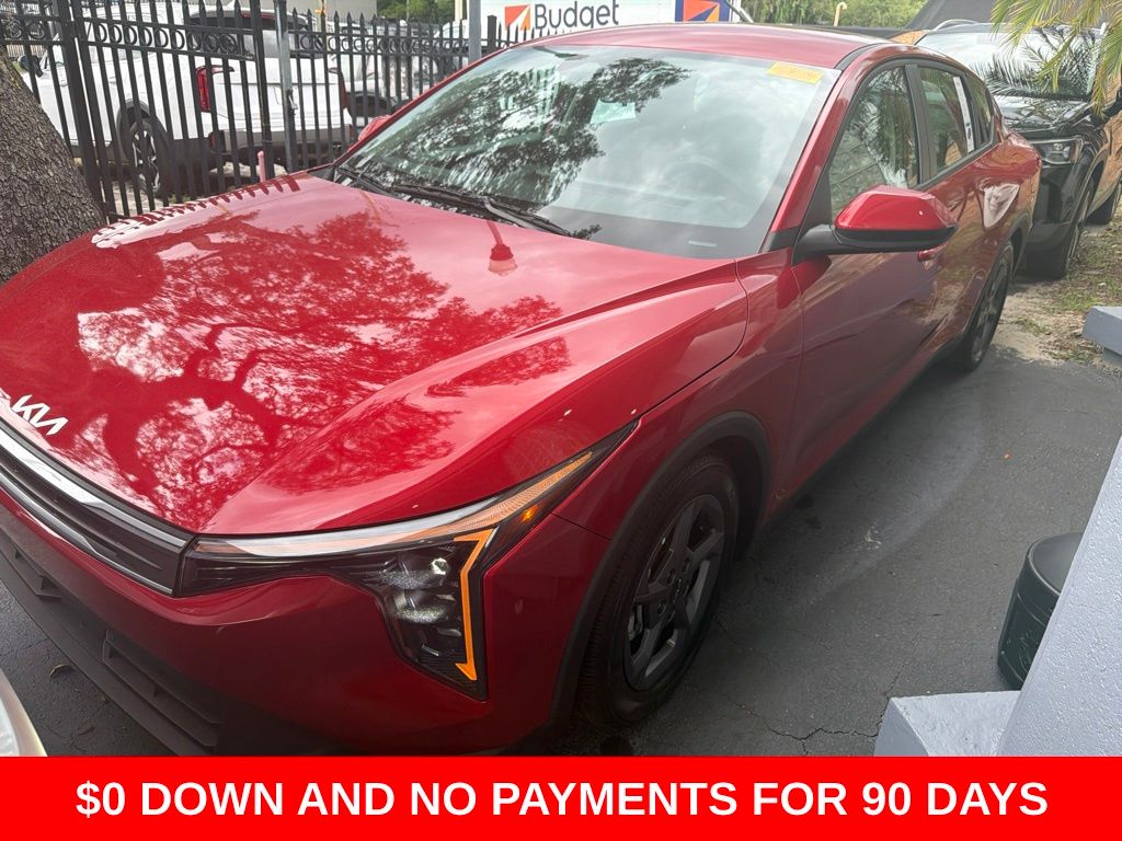 2025 Kia K4 LXS AT's photo
