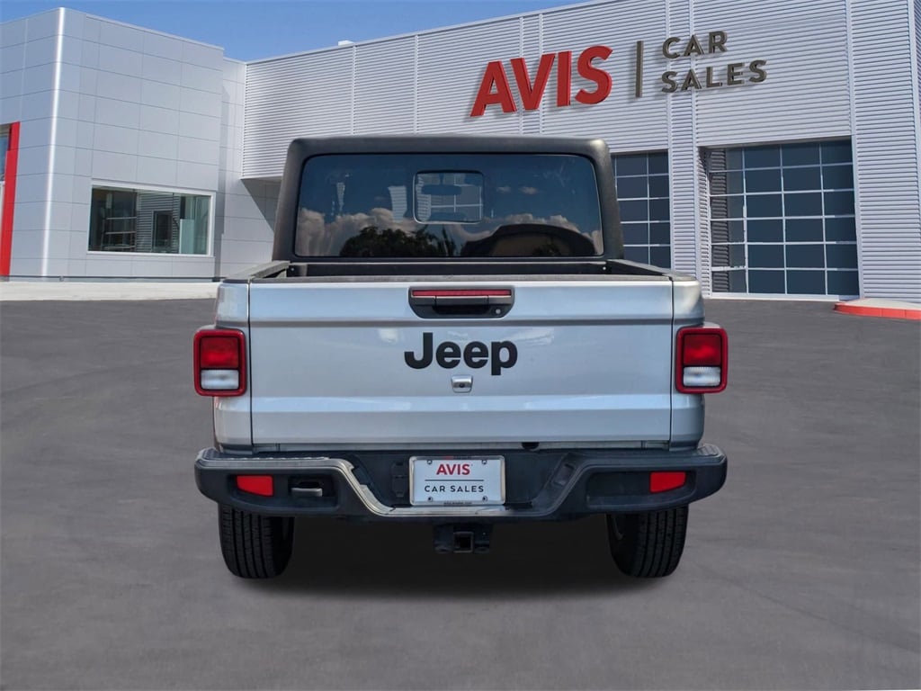 Thumbnail: 2023 Jeep Gladiator - 7