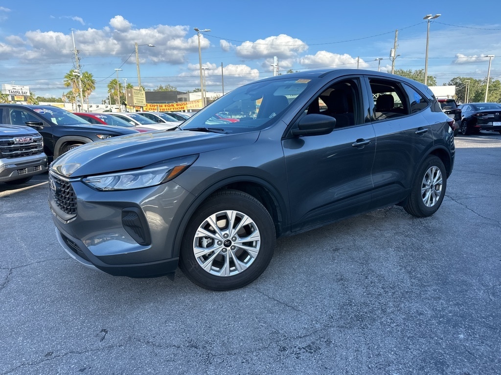 Thumbnail: 2025 Ford Escape - 1