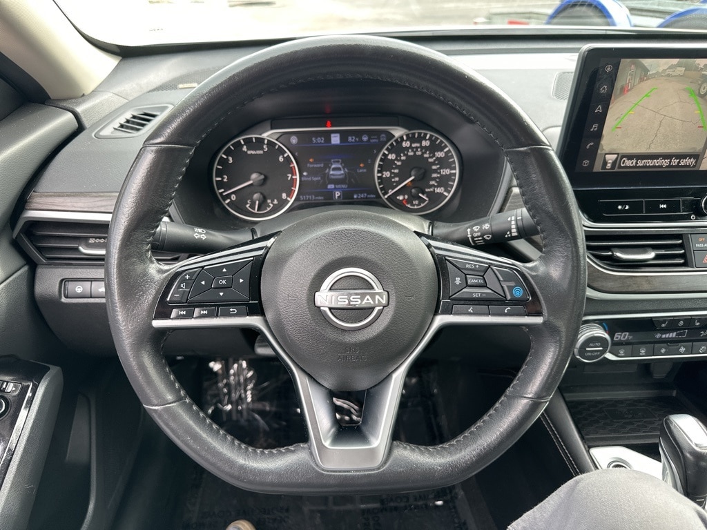 Thumbnail: 2023 Nissan Altima - 21