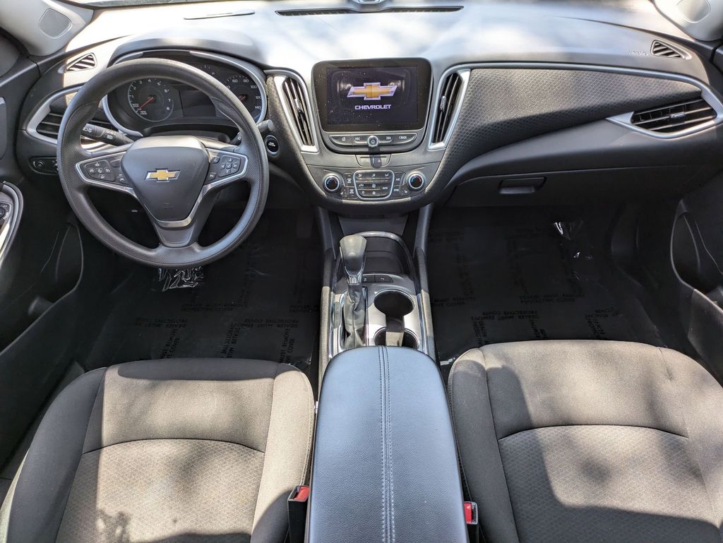Thumbnail: 2024 Chevrolet Malibu - 24
