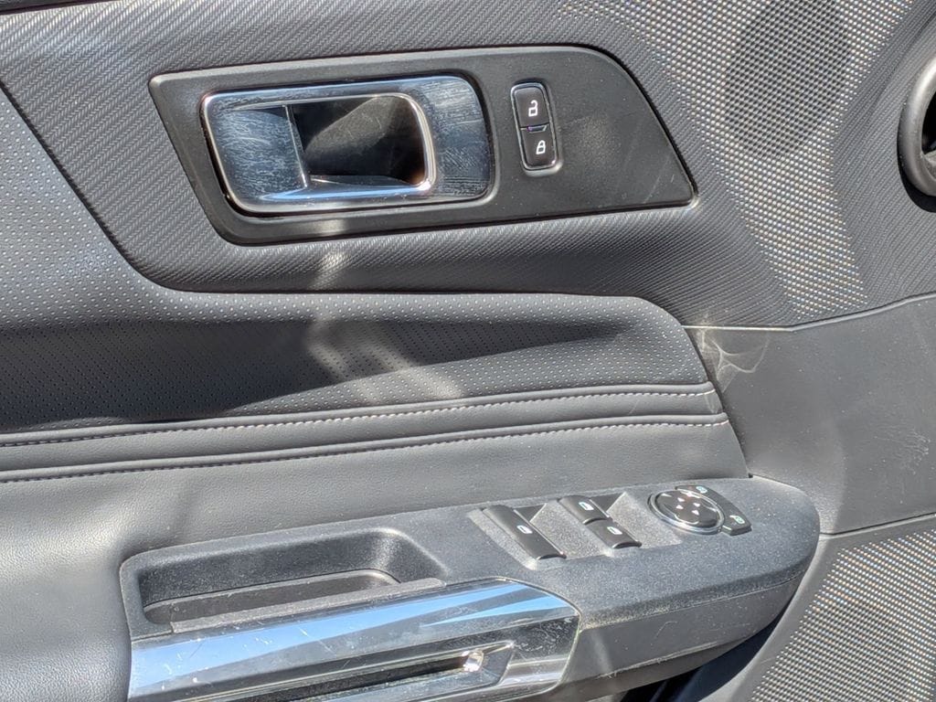 Thumbnail: 2025 Ford Mustang - 13