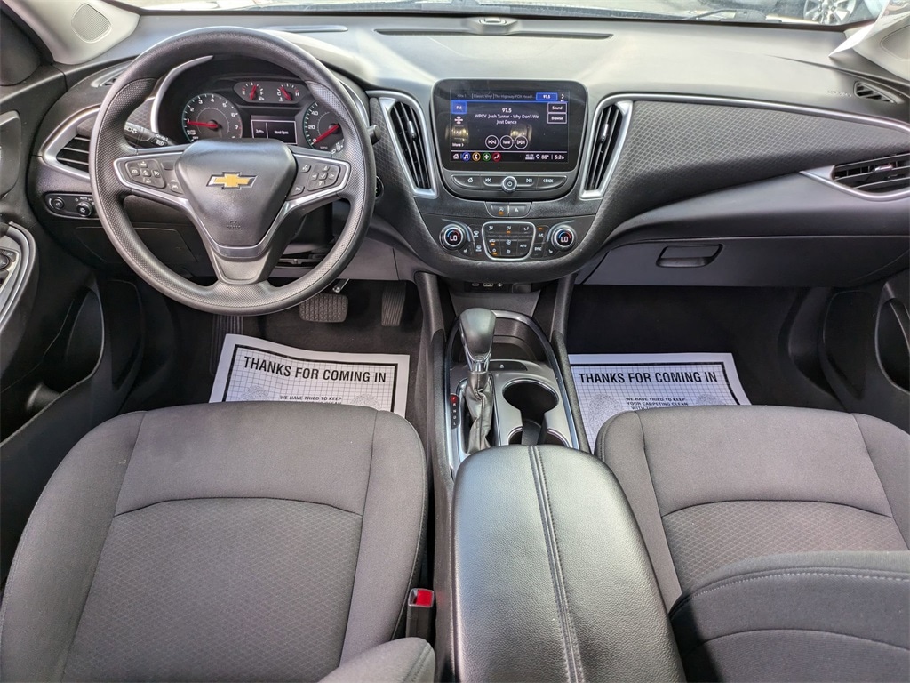 Thumbnail: 2023 Chevrolet Malibu - 21