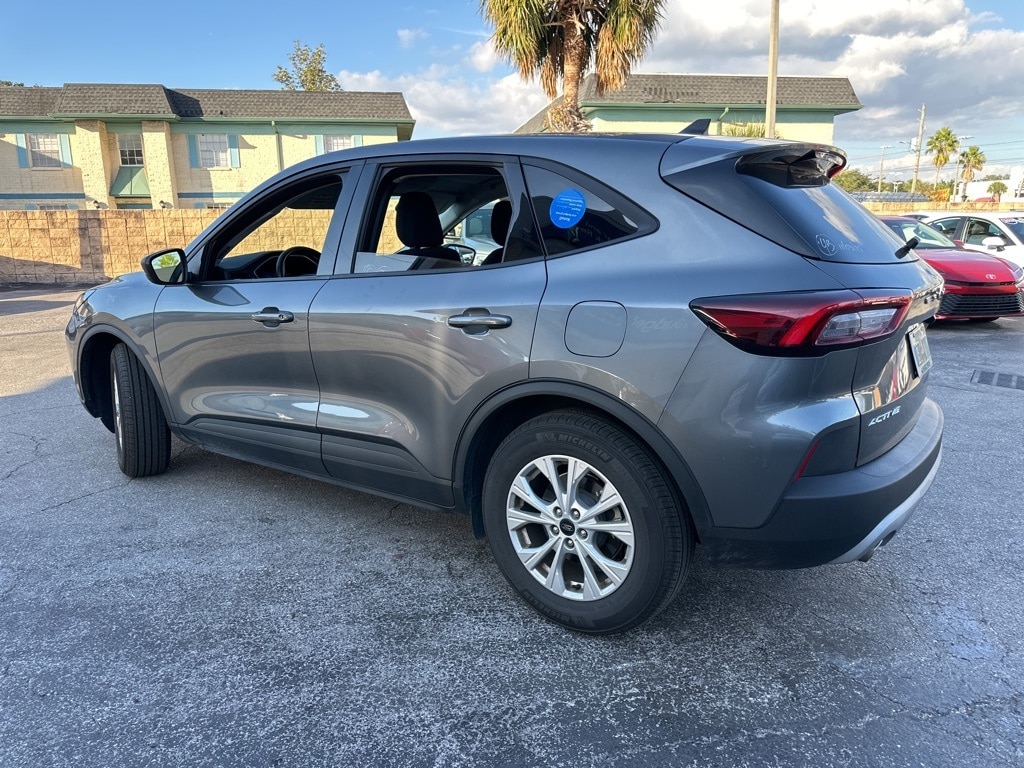 Thumbnail: 2025 Ford Escape - 7