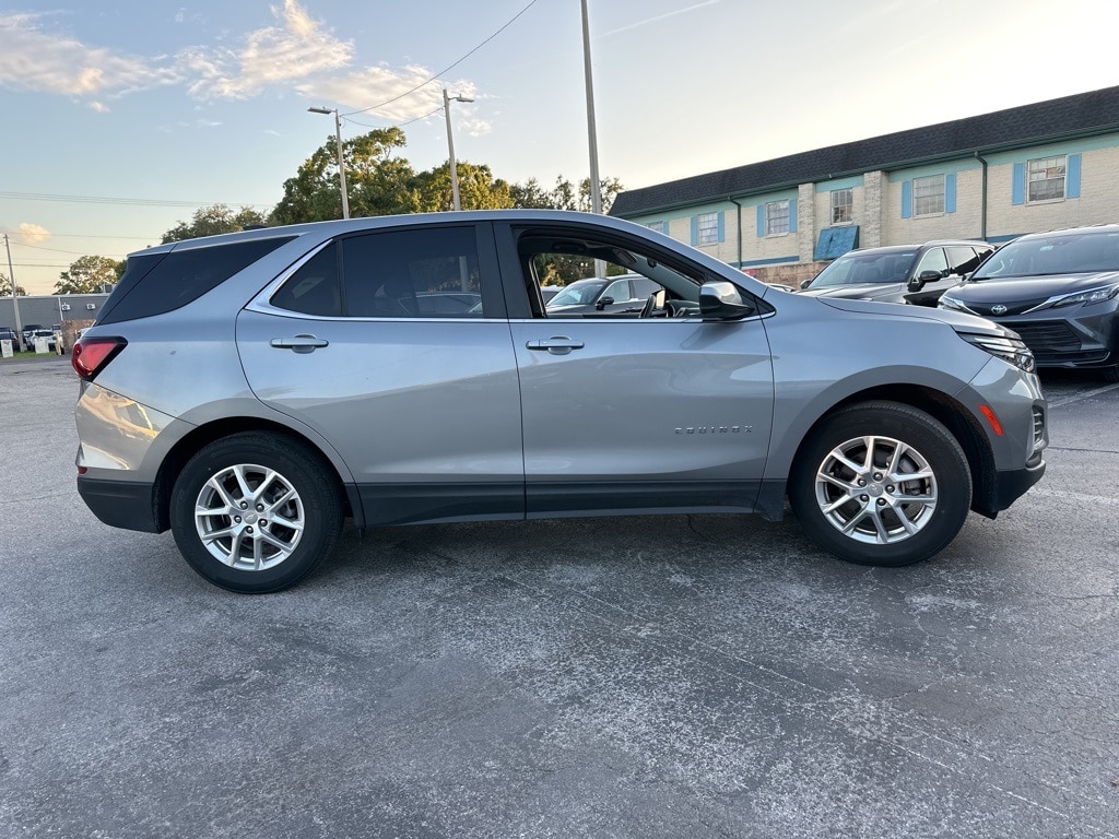 Thumbnail: 2024 Chevrolet Equinox - 4