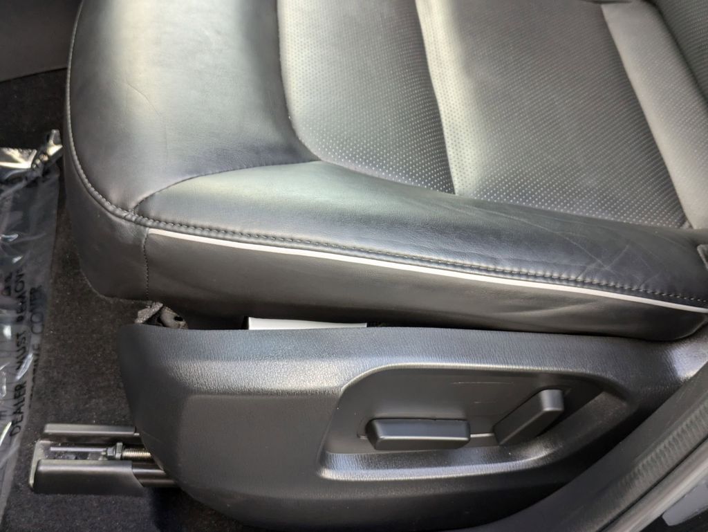 Thumbnail: 2025 Mazda CX-5 - 15