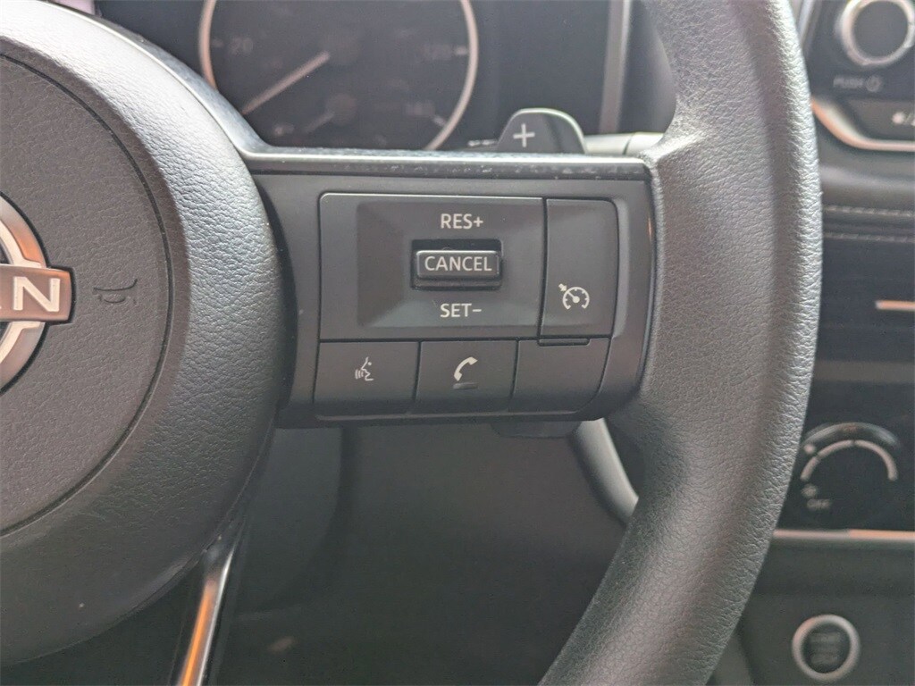 2023 Nissan Rogue S 20