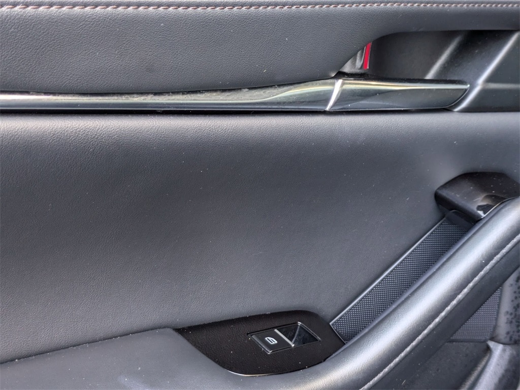 Thumbnail: 2025 Mazda Mazda3 - 26